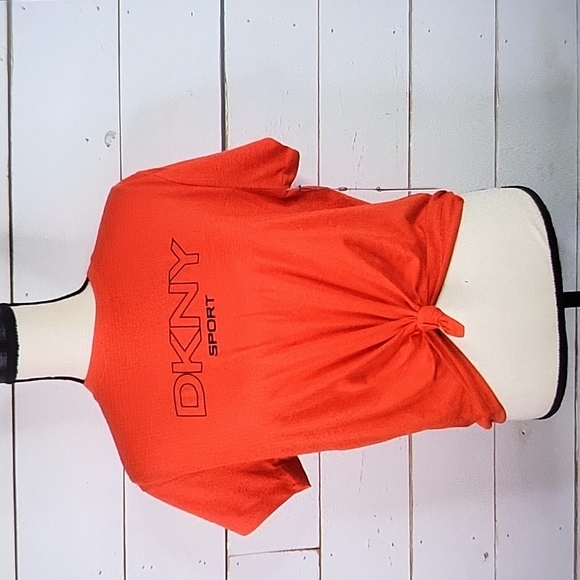 DKNY SPORT OMBRE LOGO T-SHIRT HIBISCUS RED WOMEN'S SMALL
